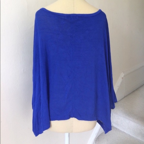 🌵 UO Daydreamer LA Blue Dolman Sleeve Graphic Top - Picture 3 of 4